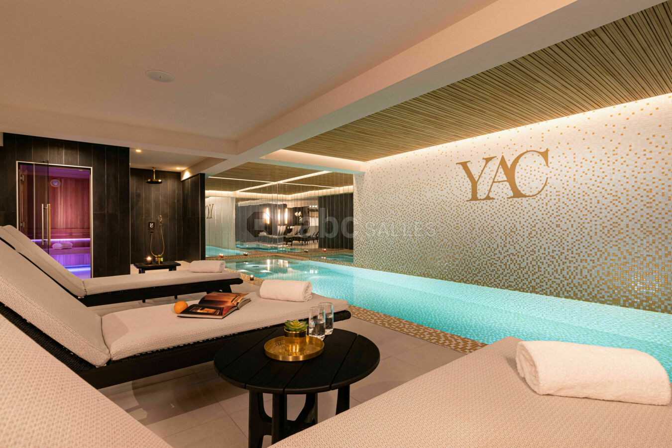 hotel yacht paris clichy