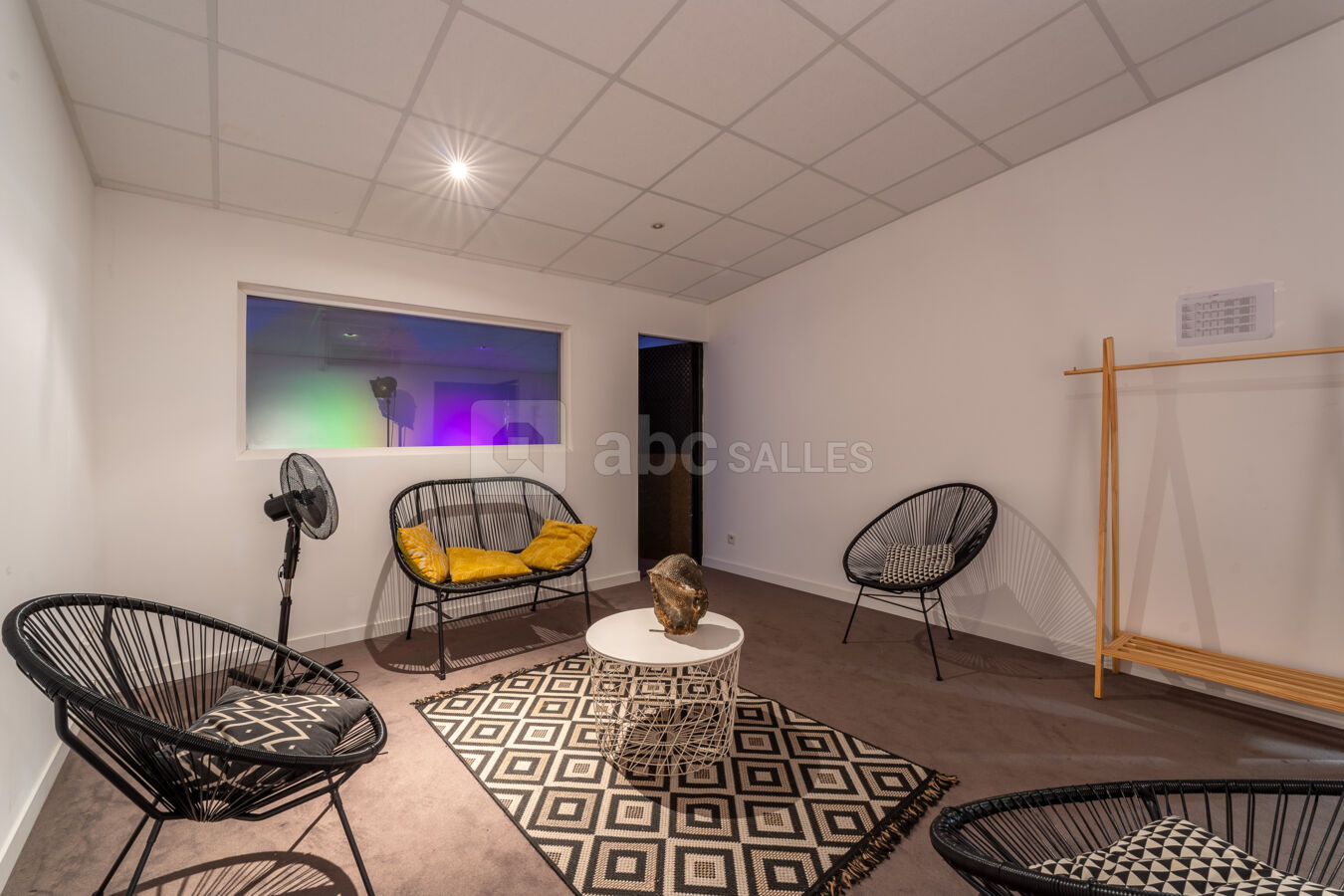 LOGE