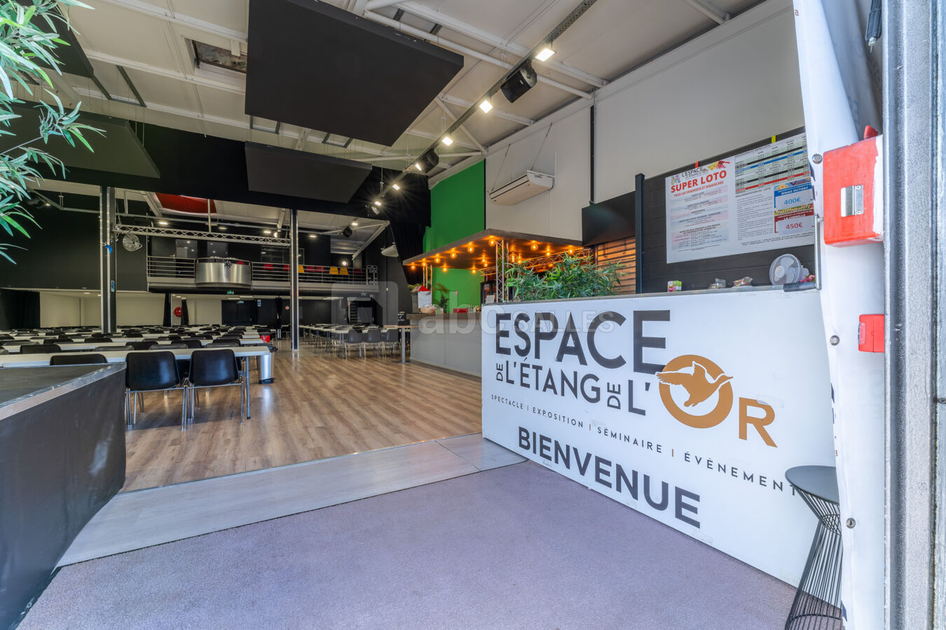 SALLE ACCUEIL