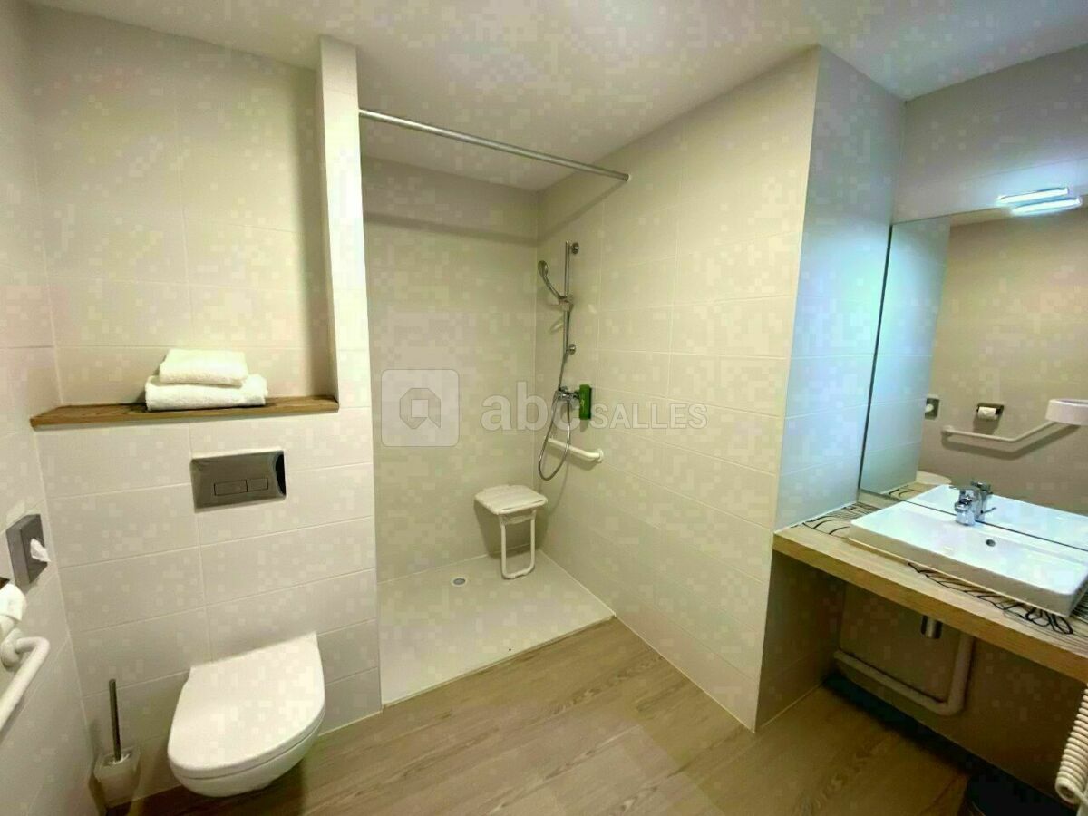 Salle de Bain PMR