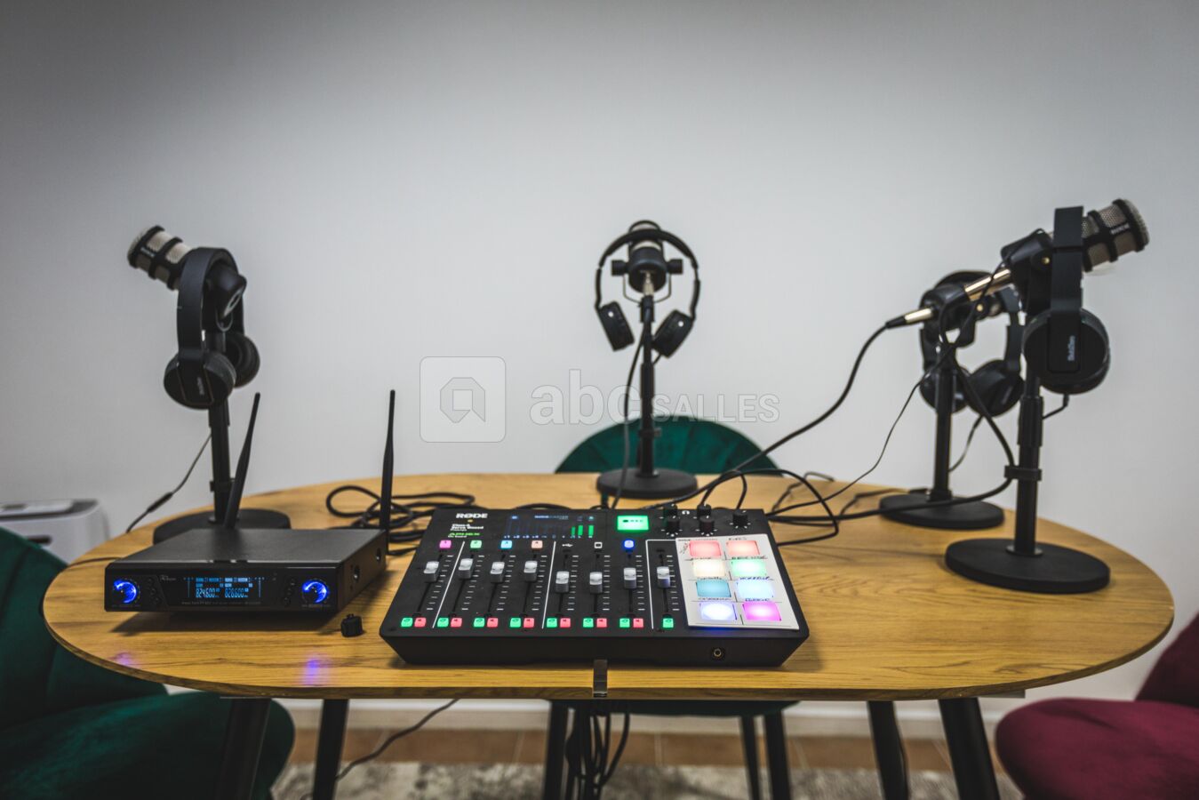 Cave studio 1/3