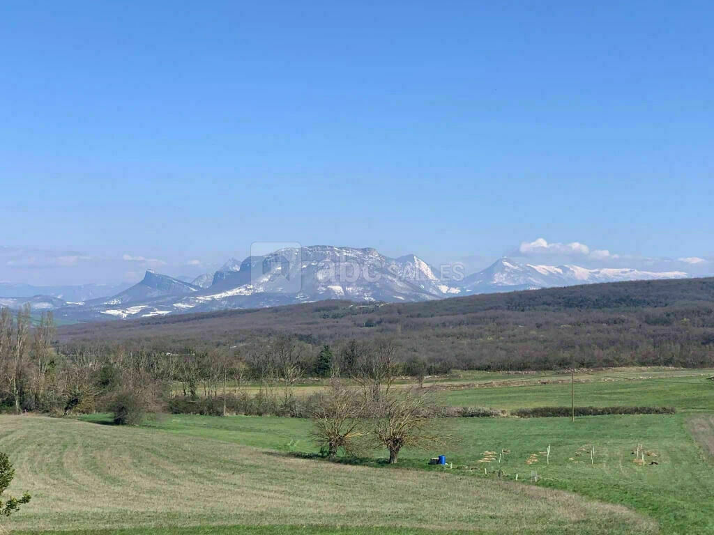 Vue sur montagne