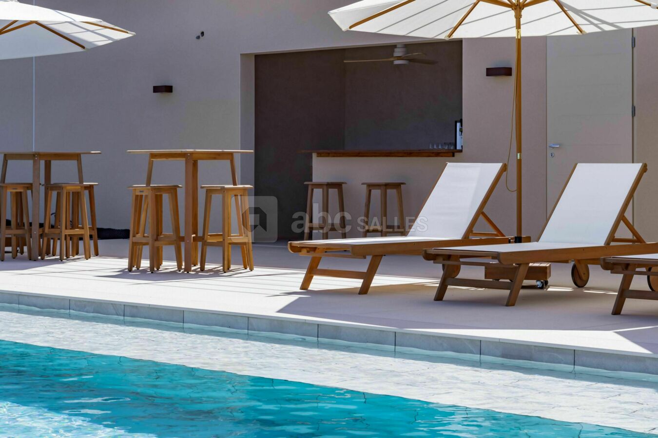 Vue zone piscine