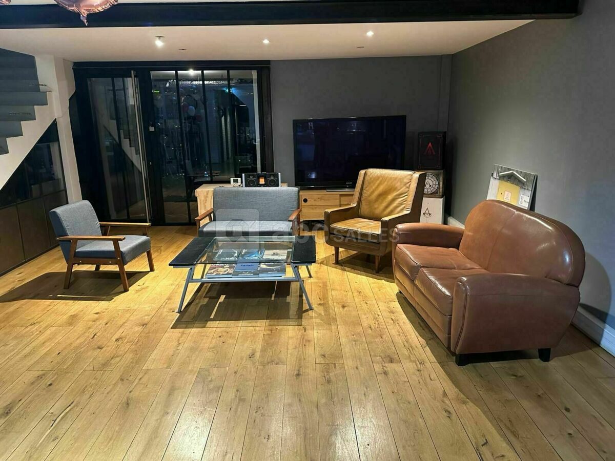 Salon