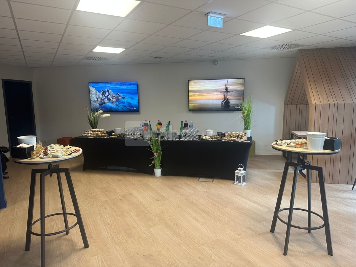 Coworking cocktail