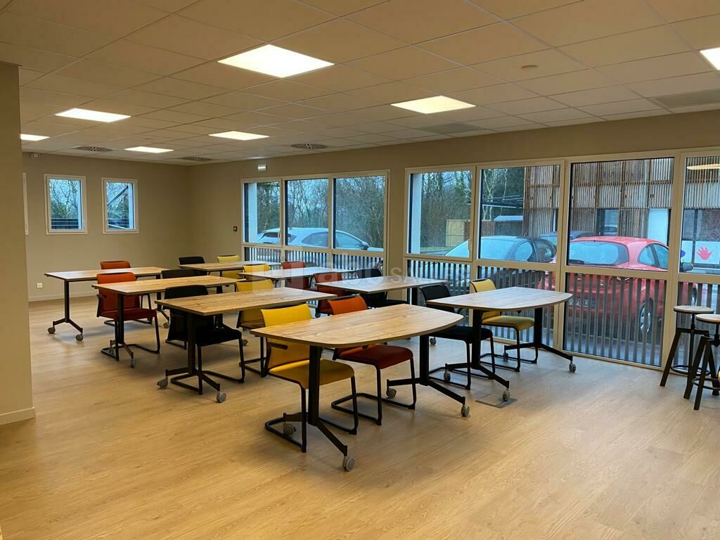 Le Passage en format école