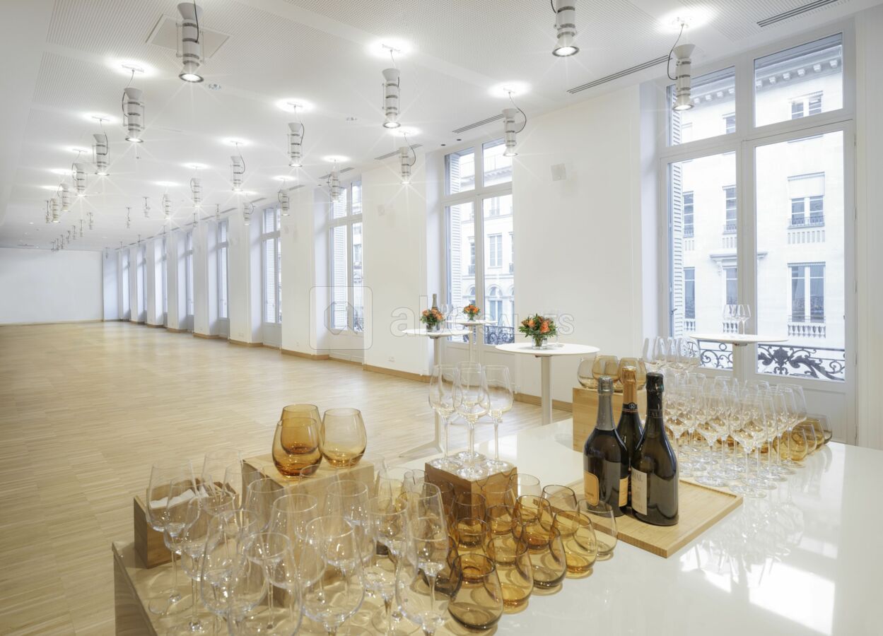 Salon Charles Pathé