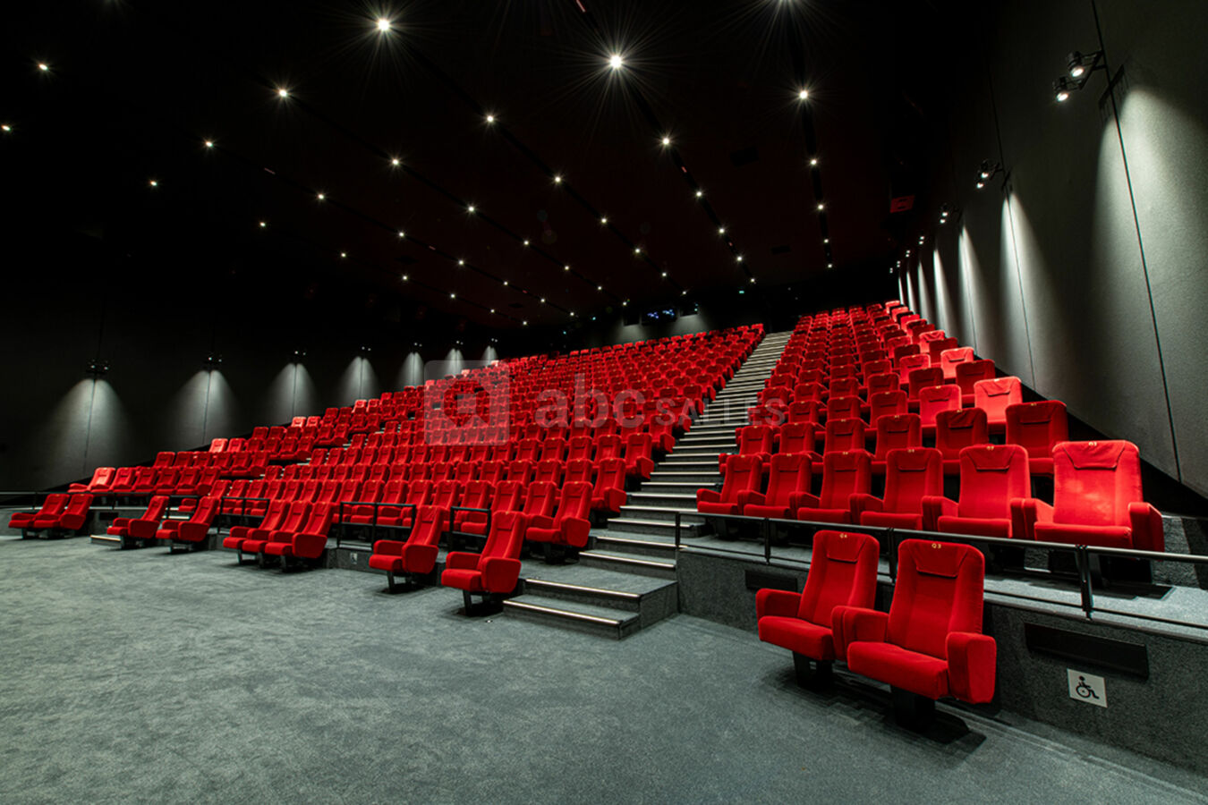 Auditorium 1v