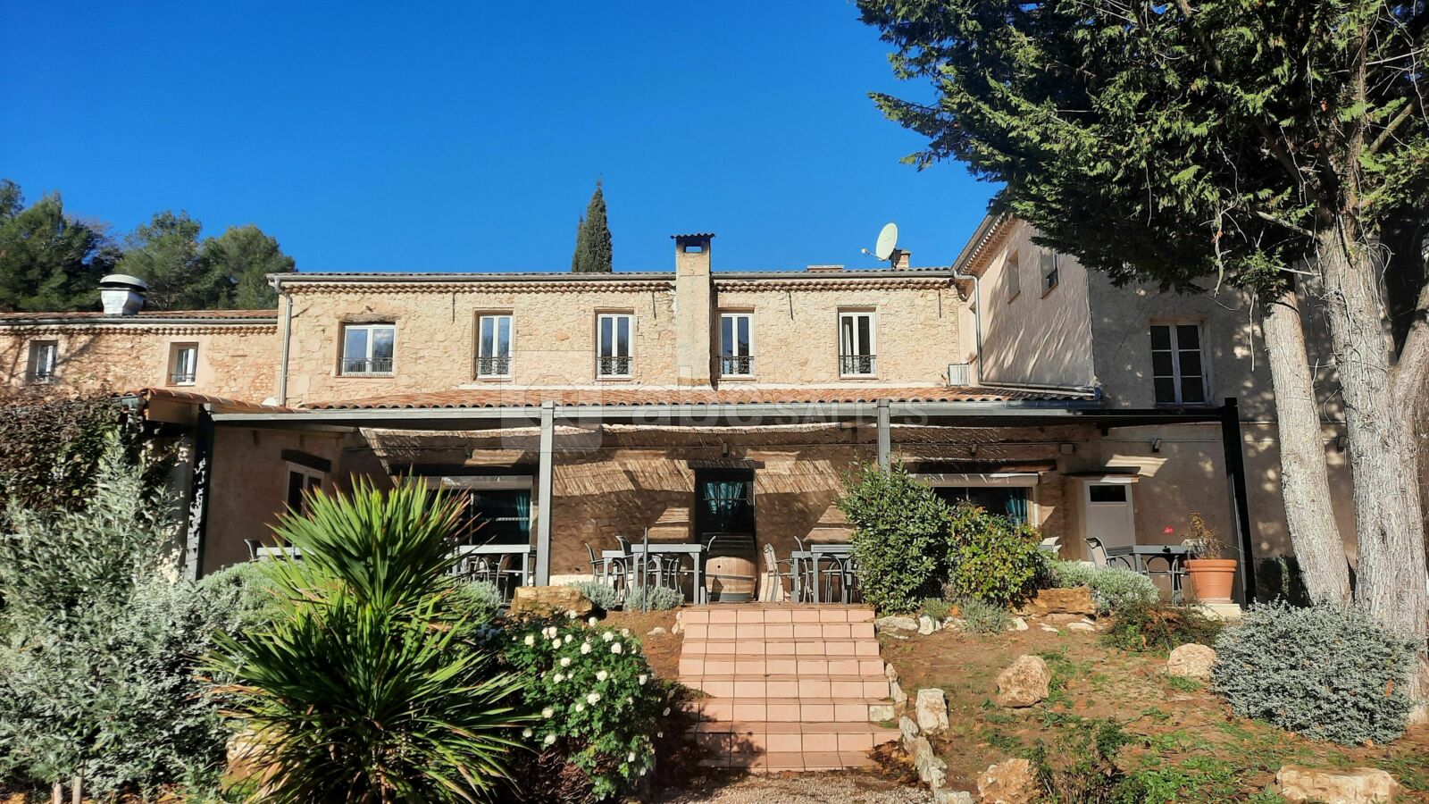 LA BASTIDE