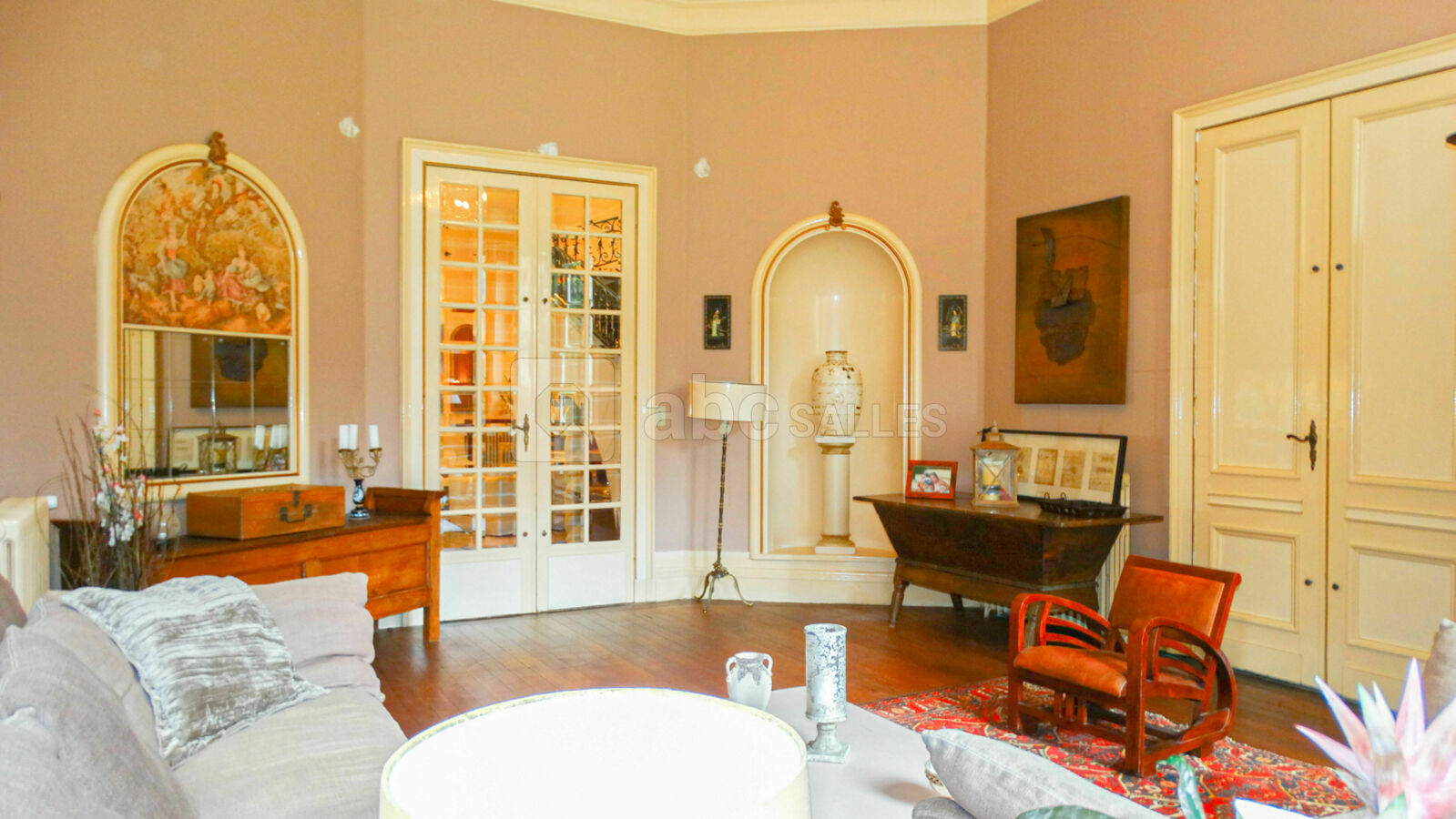 Salon
