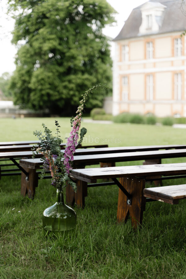 Cérémonie dans le parc du Château