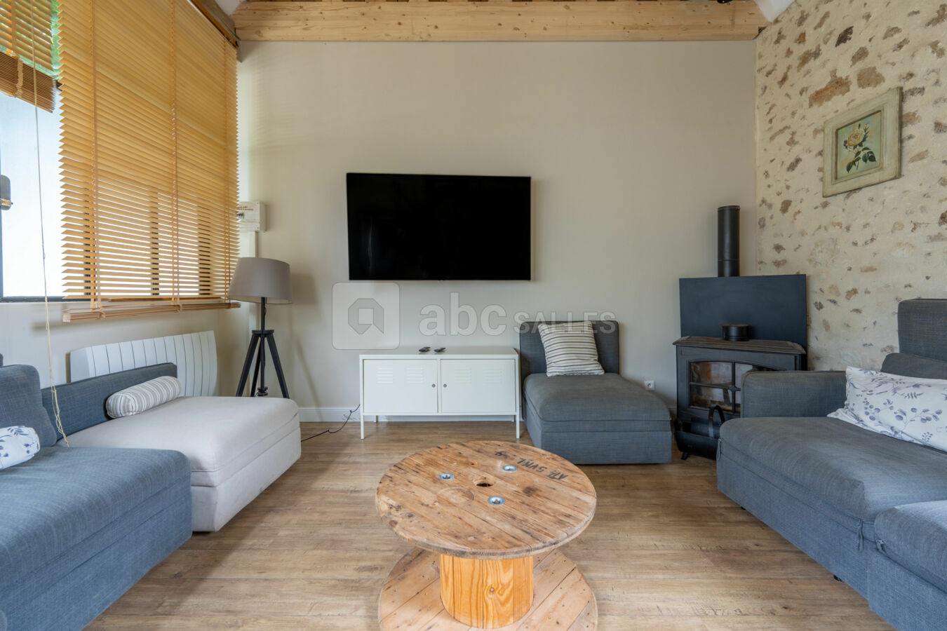 ANNEXE SALON