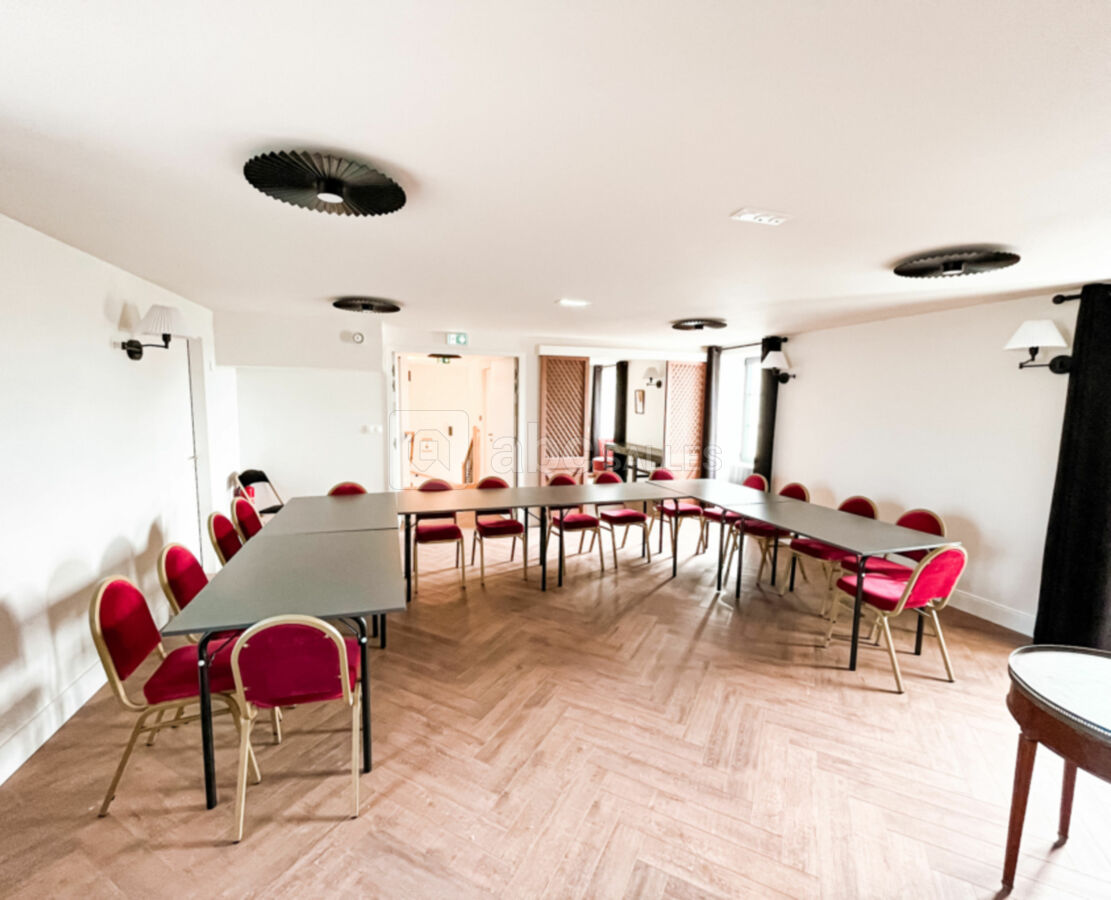 Le petit Salon (cap 15 pax)