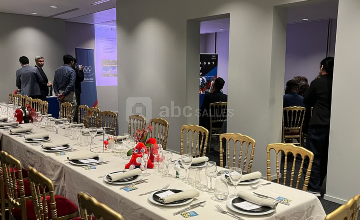 Repas Assis & Conférence