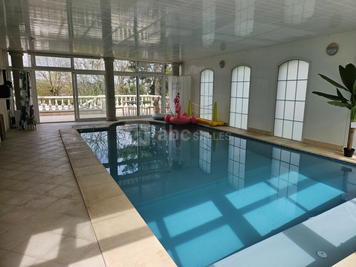 Piscine Intérieure