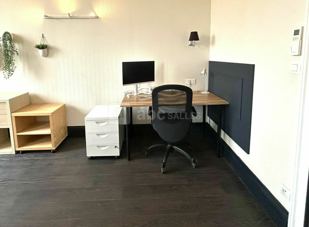 Bureau partagé_le petit bureau