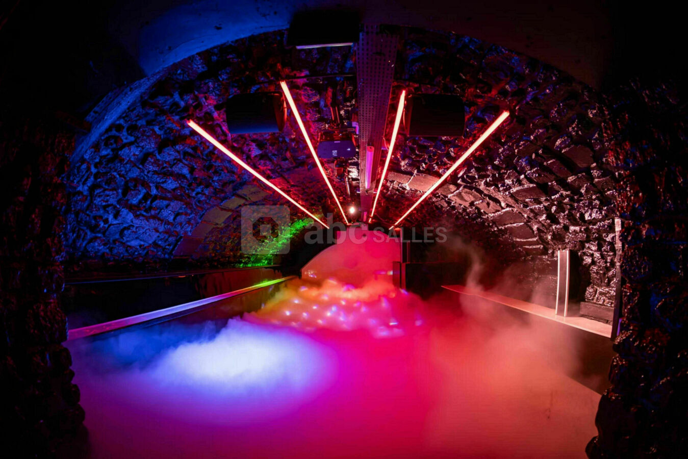 Salle sous-sol 1