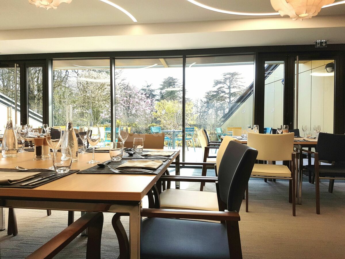 Un repas de Direction à Maubreuil Séminaires Carquefou Nantes 44