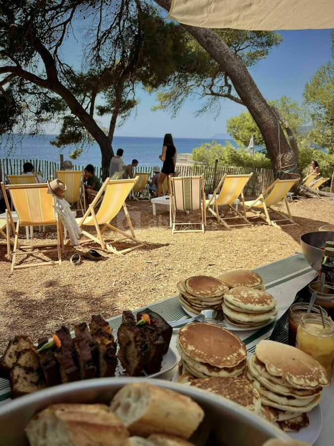 Brunch convivial et local