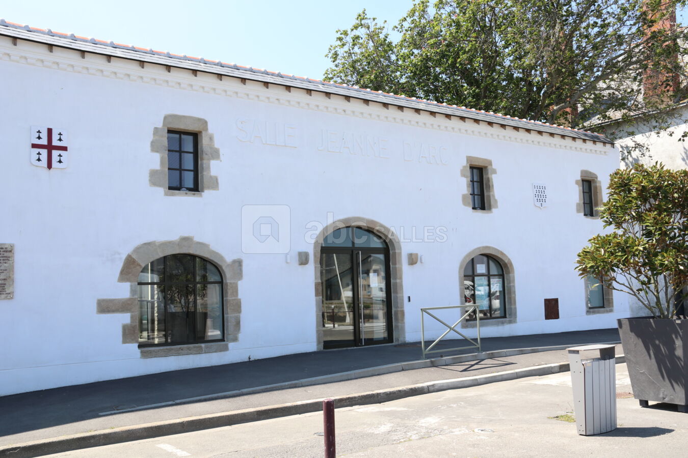 La facade du bâtiment