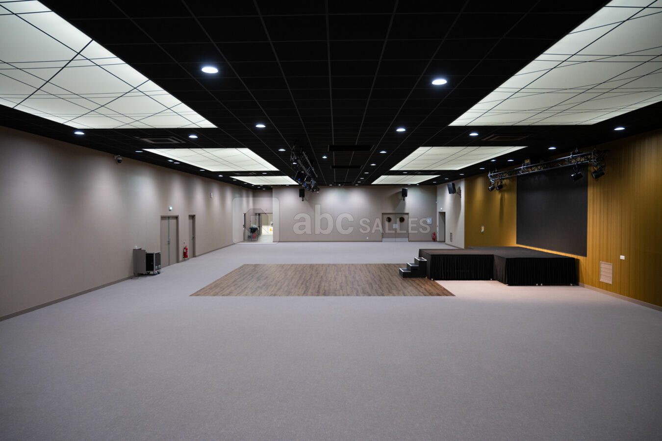 Salle 1 droite