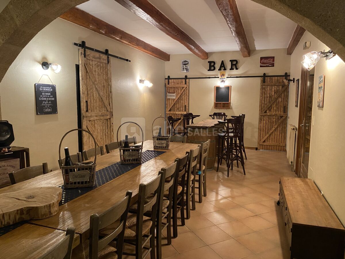 Coin bar