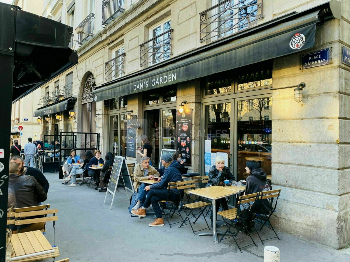 Extérieur établissement / terrasse