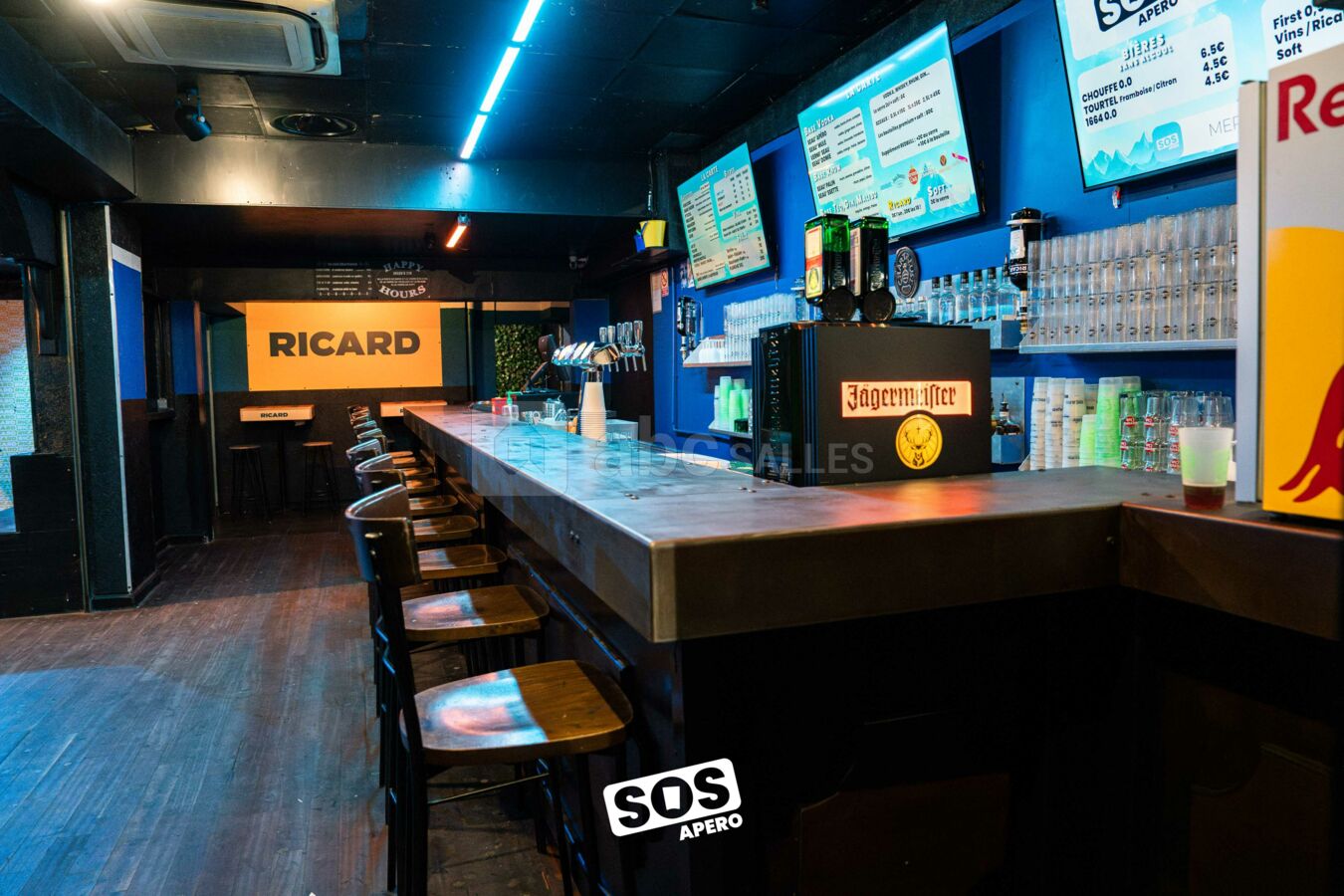 Bar