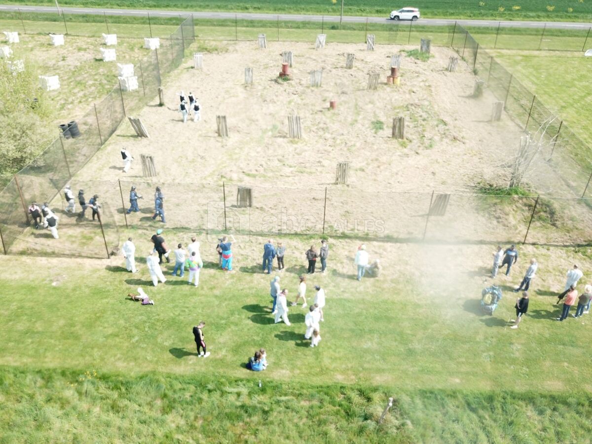 Terrain de paint-ball