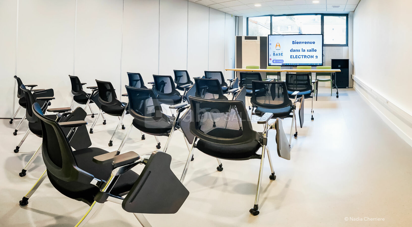 Salle Electron 2 de La Base by CCI19 en version "Conférence"