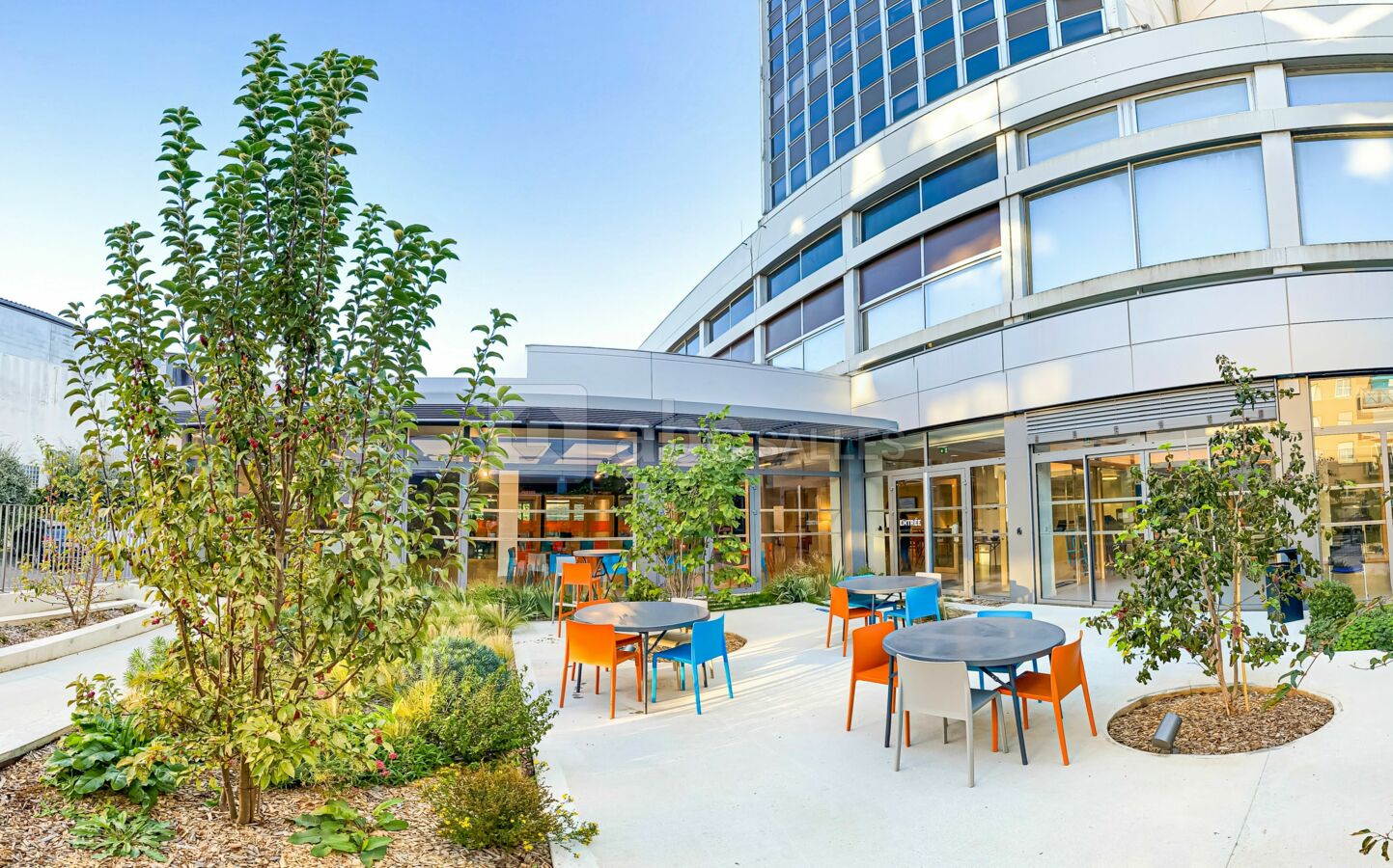 Patio / Terrasse accessible depuis l'espace MAgellan