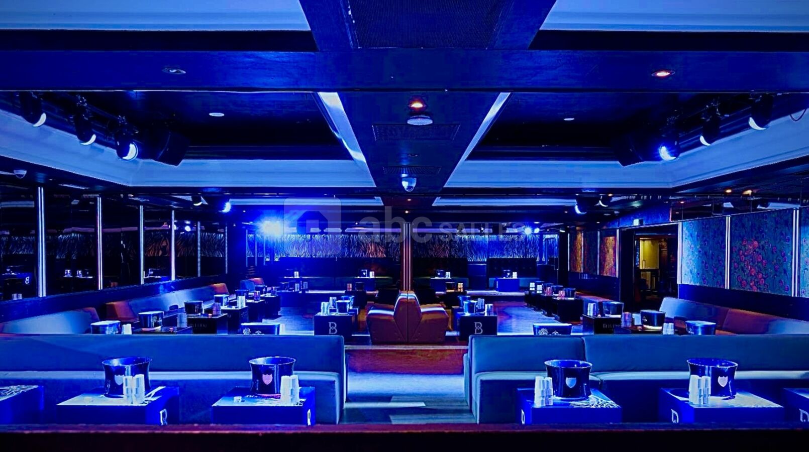 SALLE DE RECEPTION - AMBIANCE BLEUE