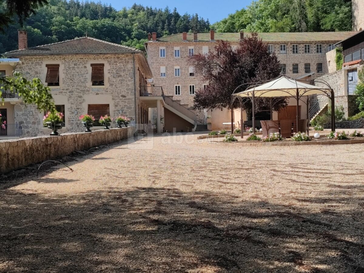 Vu du domaine de la cour d'honneur