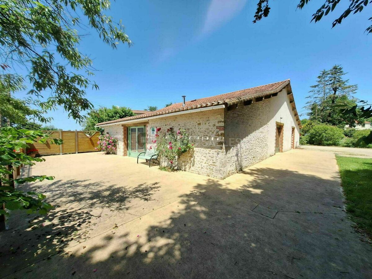 Extérieur 2