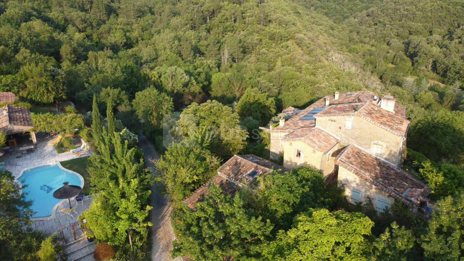 Vue aérienne du Mas Suéjol