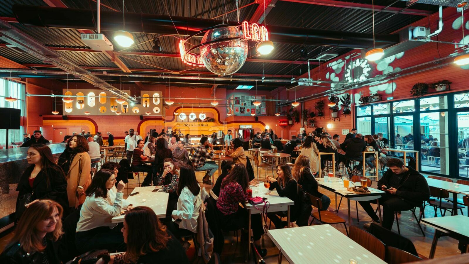 Salle intérieure