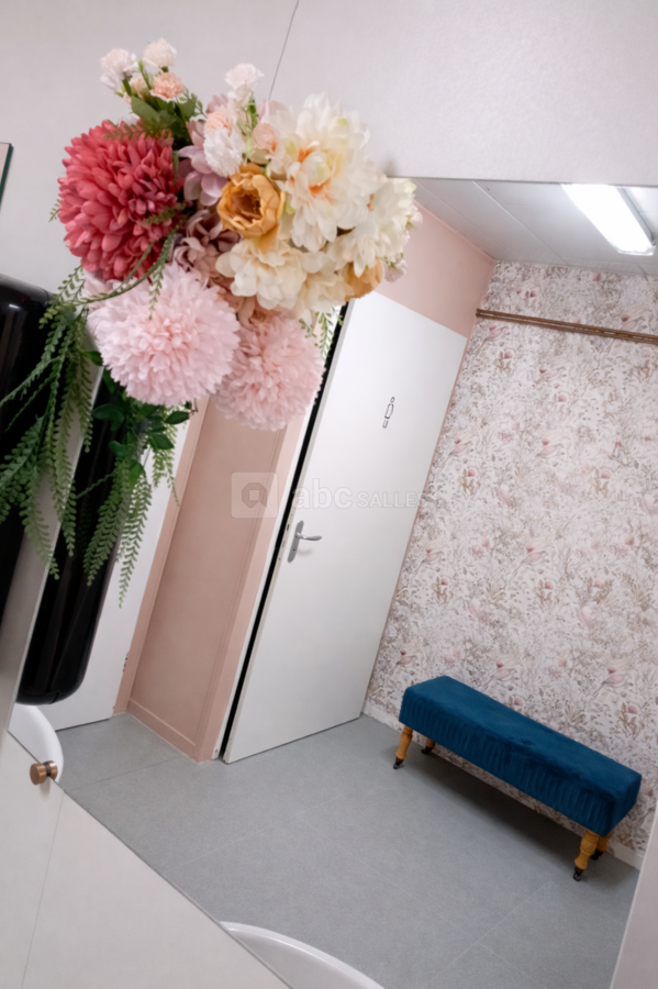 Rénovation toilettes femmes suite