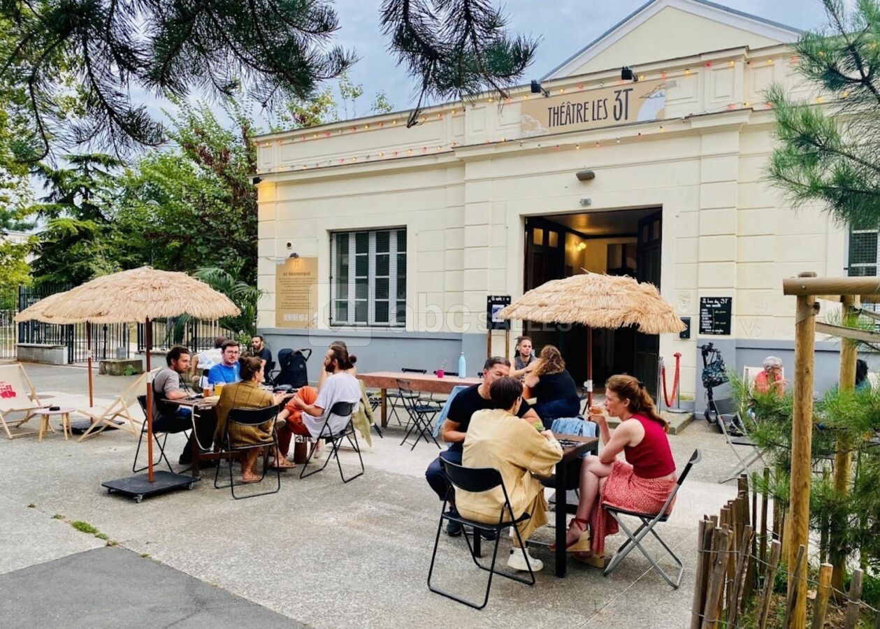 La terrasse en été