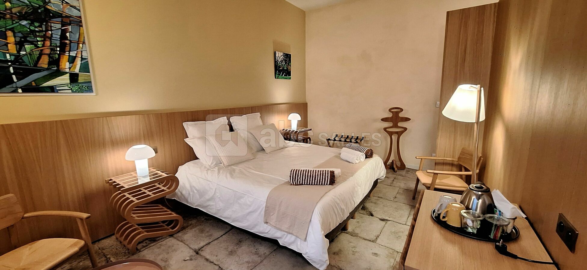 Les Observantins la chambre