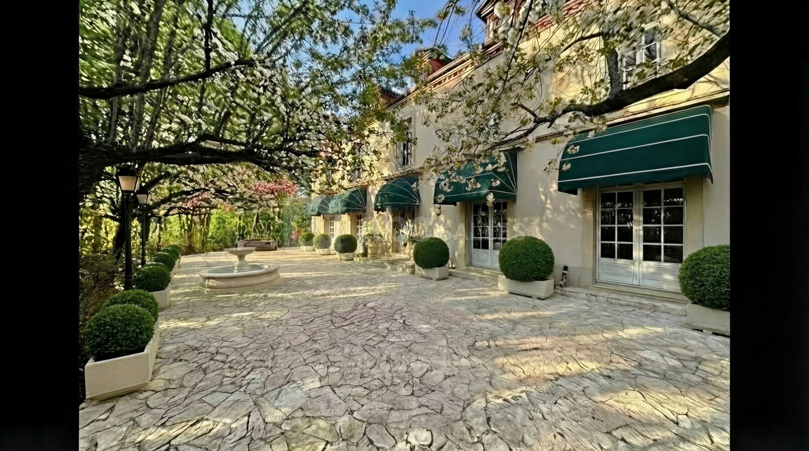 La terrasse enchantée