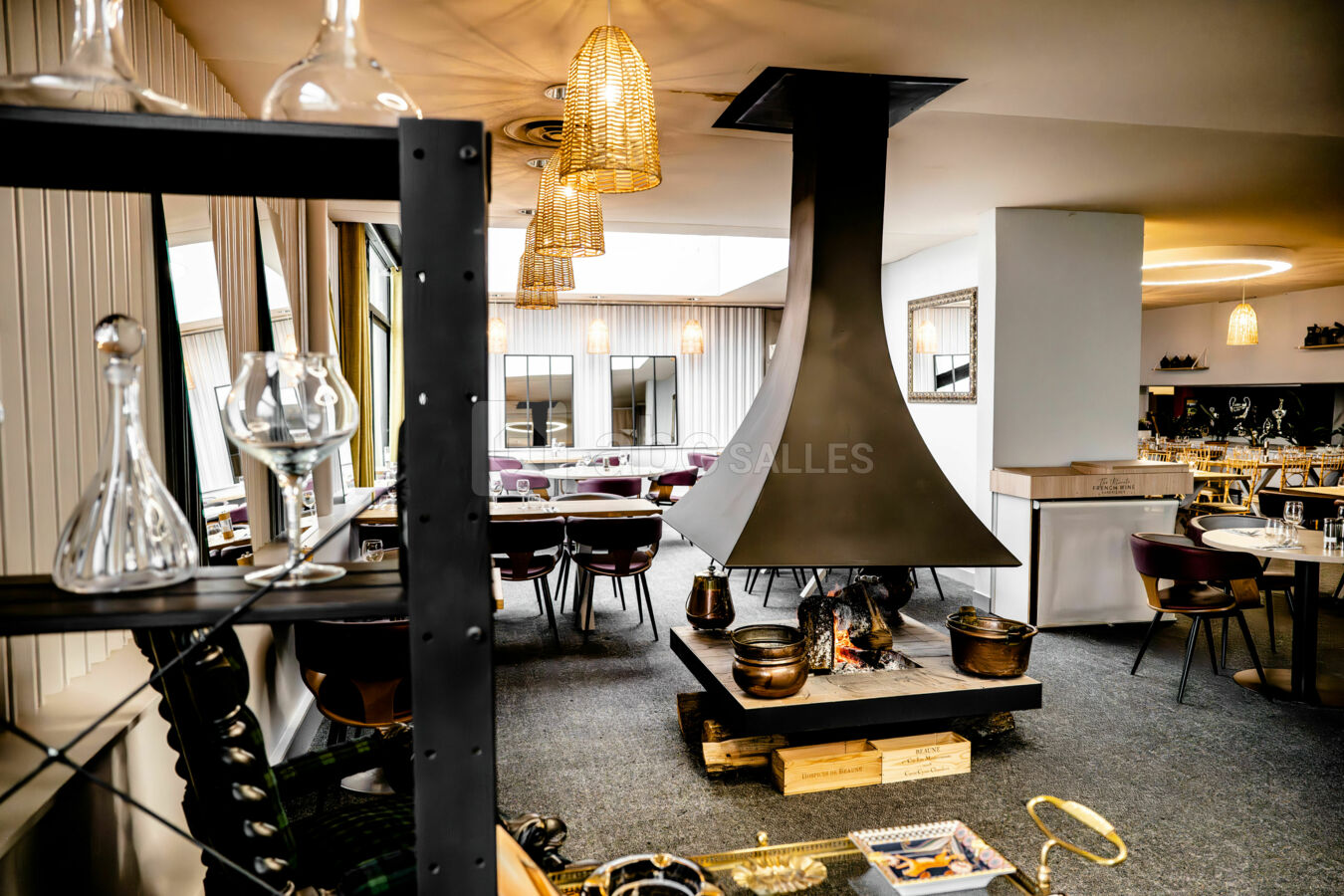 Salle Restaurant Cheminée