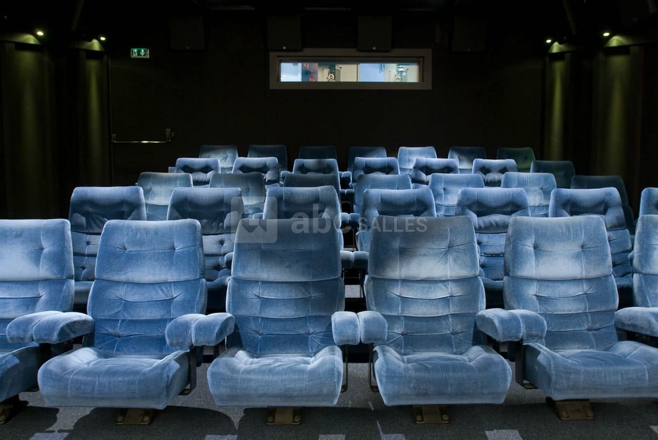 Club lincoln - salle de projection (2)