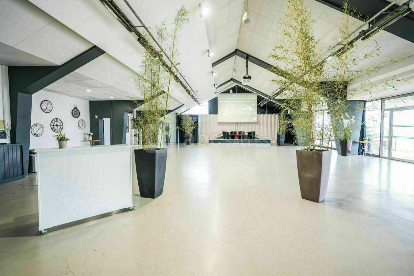 GRAND CAMP HIPPODROME PARILLY