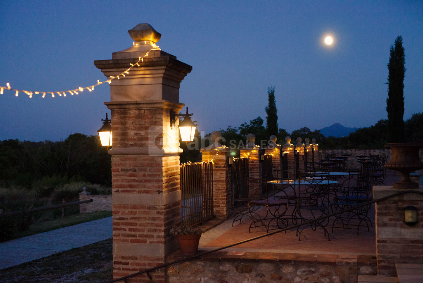 Nocturne sur la terrasse du Grand Belric