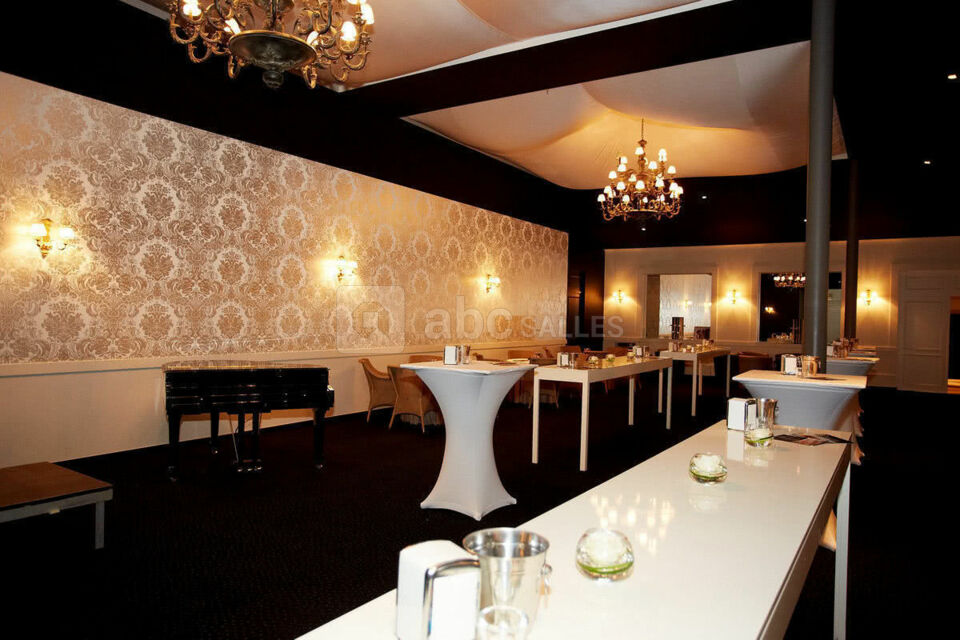 Salons Cortina