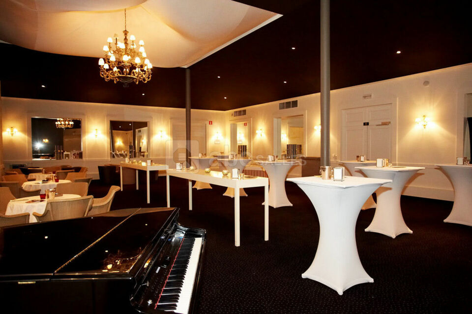 Salons Cortina
