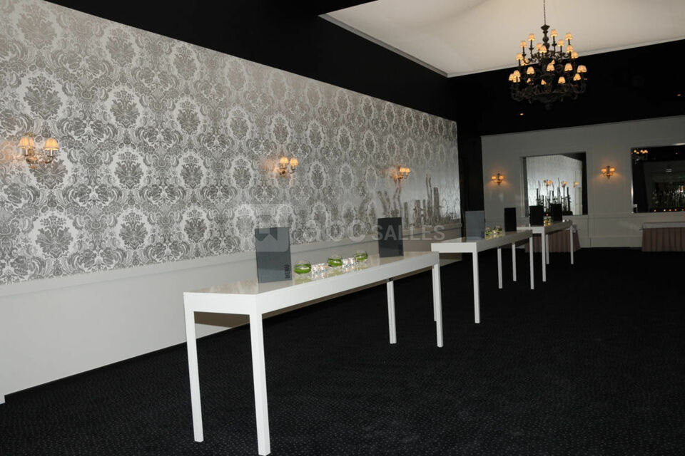Salons Cortina