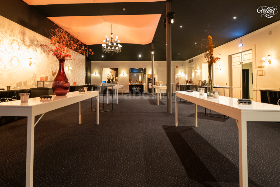 Salons Cortina