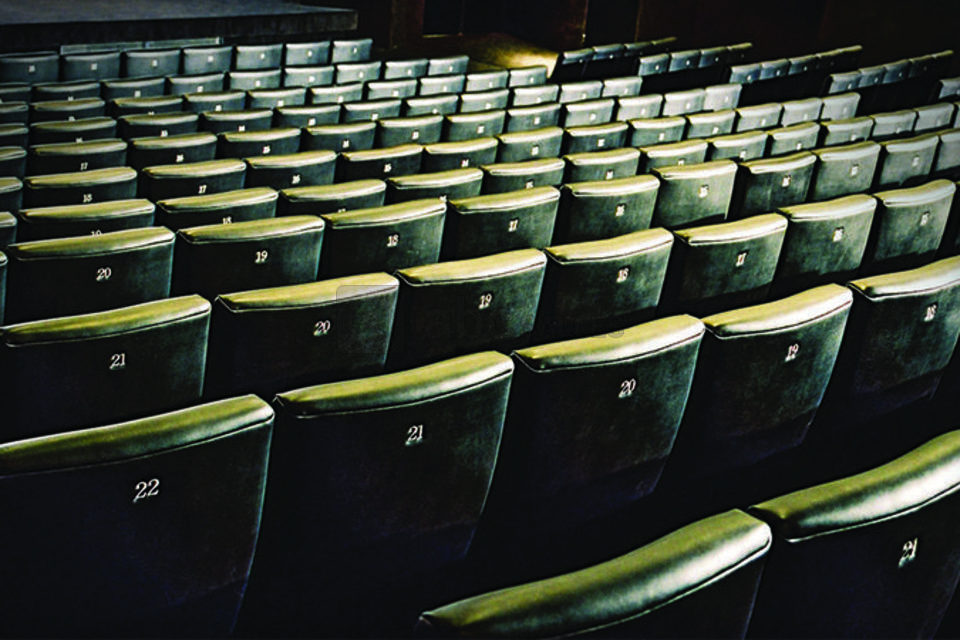 Cinéma 400 pers