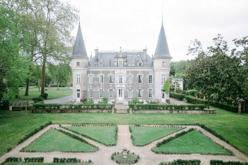 Château Belle Époque